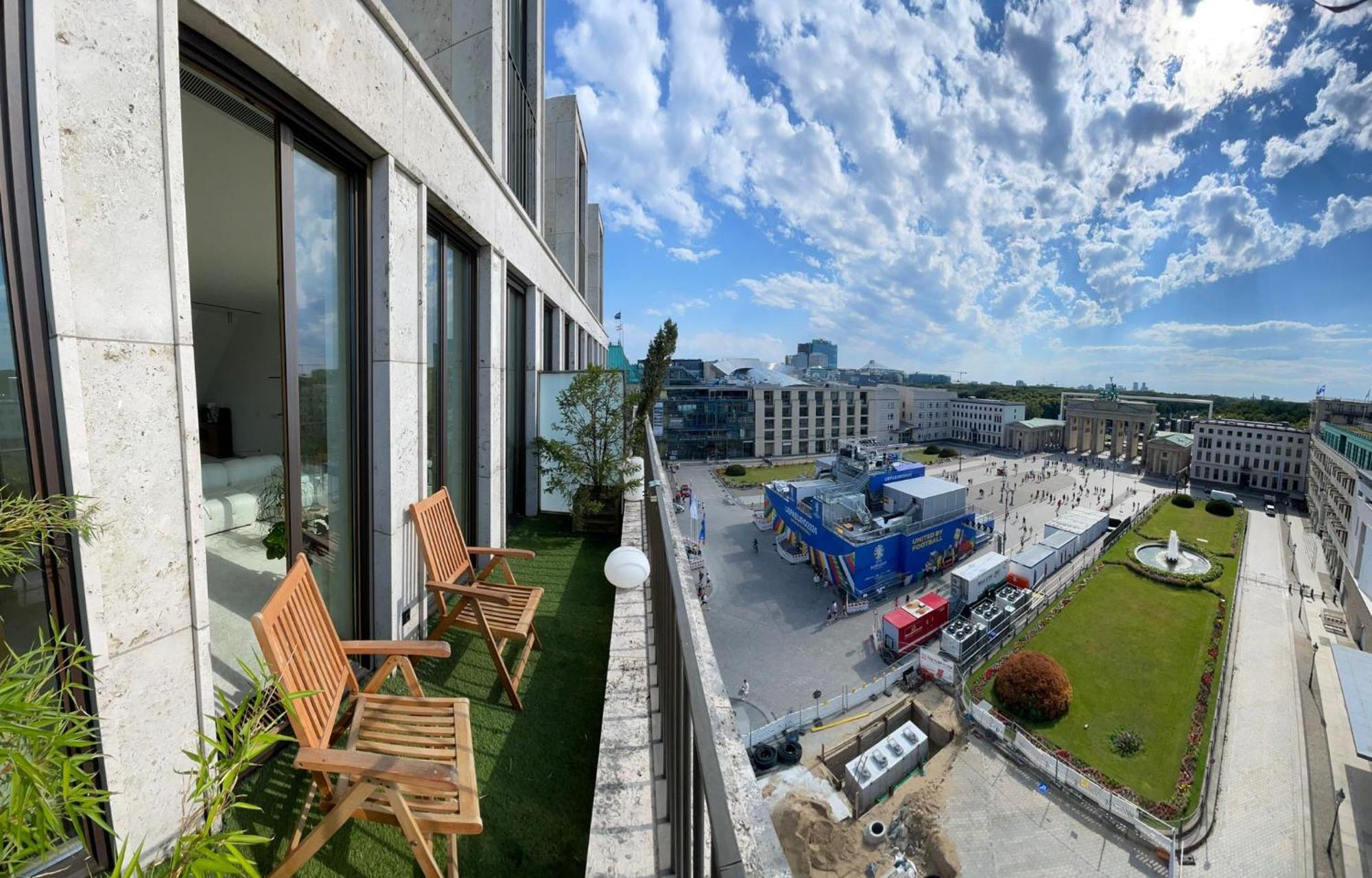 Nexliving Berlin Brandenburger Tor — Photos 1